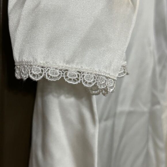 Vintage Oscar de la Renta satin lace dressing gown robe nightgown M - Picture 3 of 6